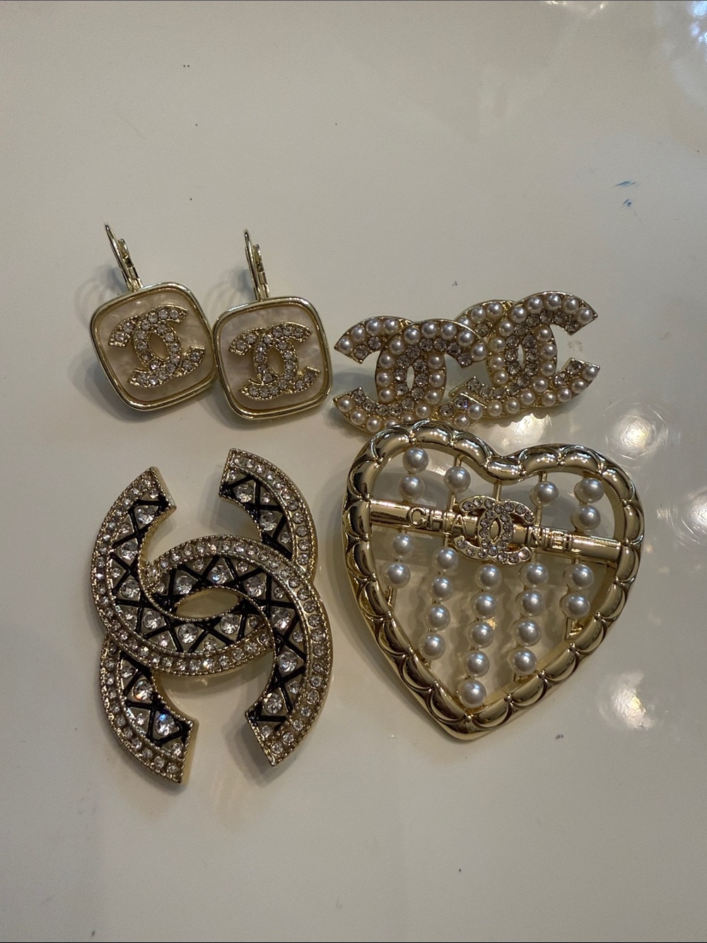 4 piece earring Brooch bundle ( gold stainless steel)